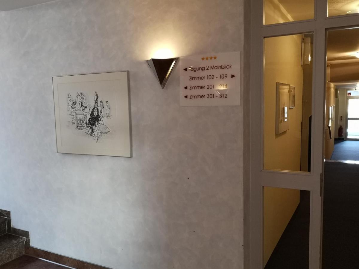 Main Hotel Eckert 3 Margetshoechheim Экстерьер фото