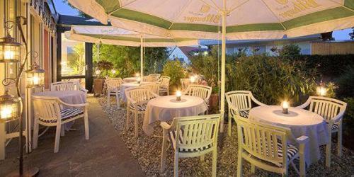 Main Hotel Eckert 3 Margetshoechheim Экстерьер фото